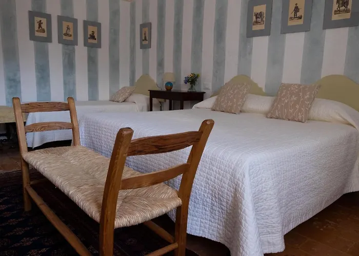 Agriturismo Croara Vecchia *