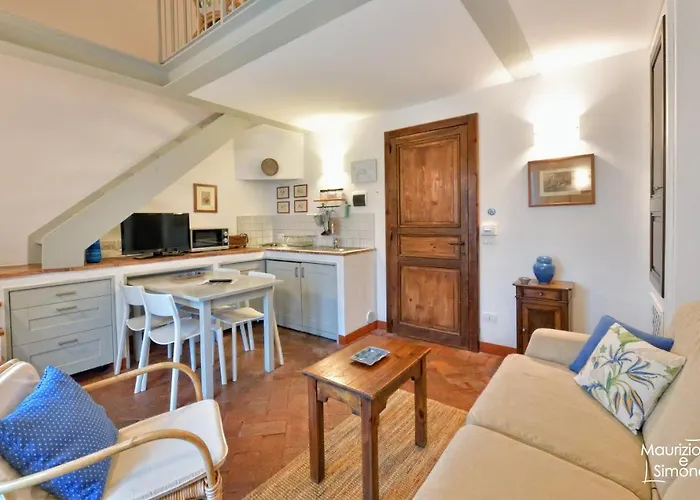 Agriturismo Croara Vecchia Bed & Breakfast *